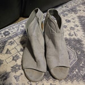 Euro Soft Women's Gray Open-Toe Ankle Boots